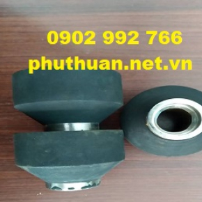 Con lăn định tâm 