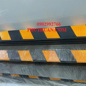 ỐP CỘT CAO SU PHẢN QUANG CHỊU LỰC