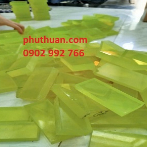 Gia công Nhựa PU màu vàng theo yêu cầu 